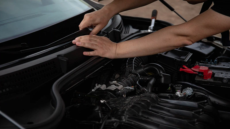Arian Auto Club Repair shop — service bay and tool organization